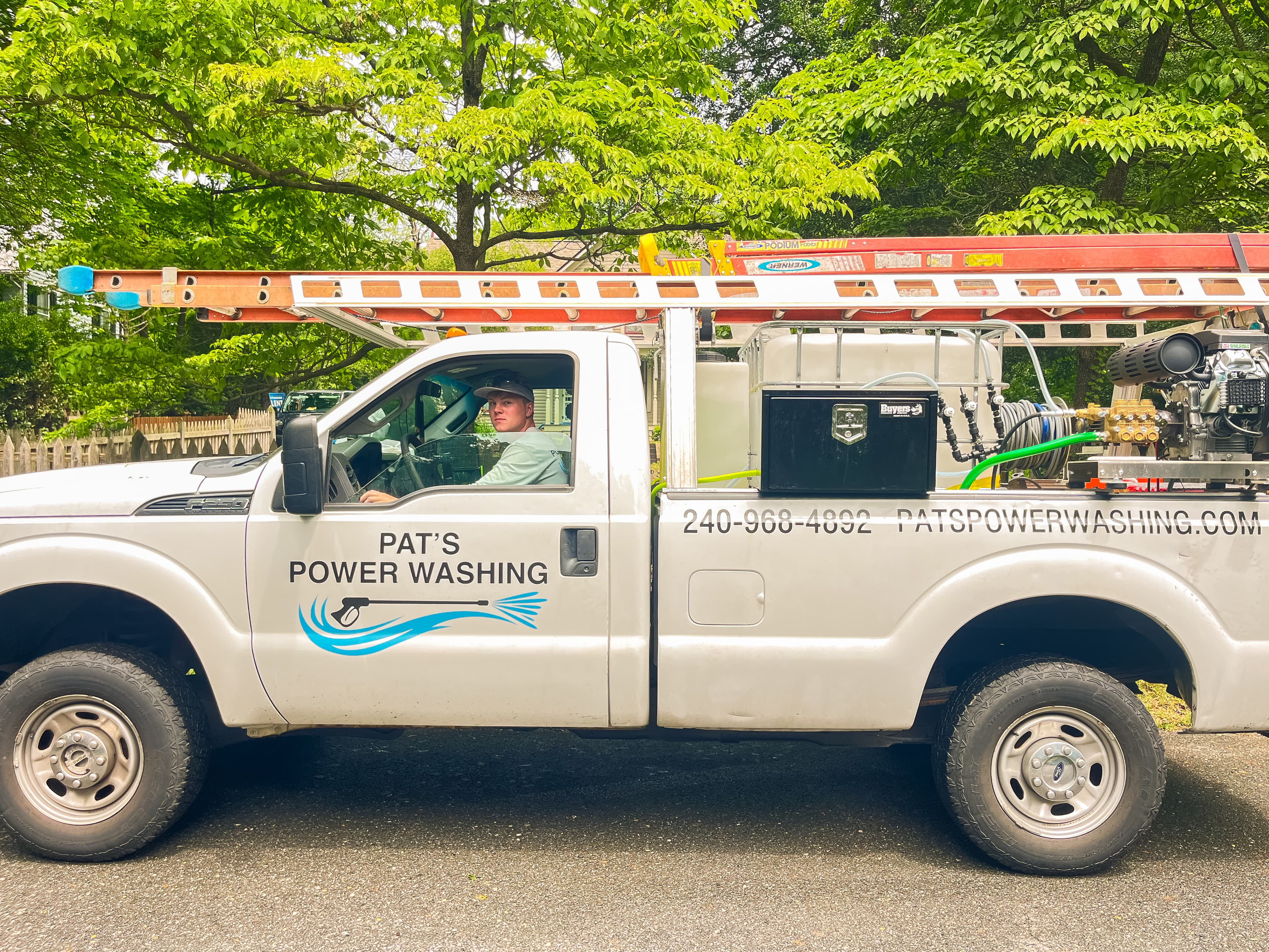 Power washing in Alexandria, VA